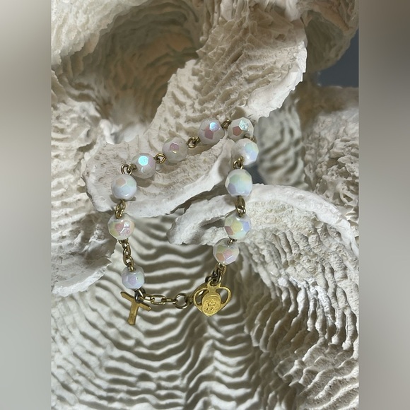 Vtg Baby Rosary Girls First Communion Crystal Beads Gold Plated Pendants Braclet - Picture 3 of 9